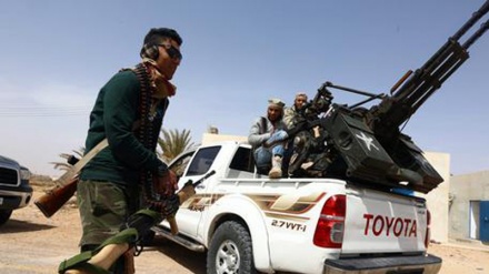 Libia, Haftar avanza oltre Sirte e punta a Misurata
