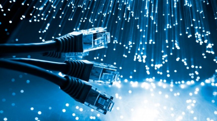Interneti në dorë të 7 njerëzve në botë