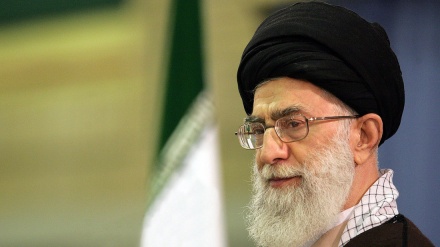 Pikëpamjet e liderit suprem të Revolucionit Islamik të Iranit (Takimi i pjesëmarrësve të konferencës së 13-të të parlamenteve të vendeve anëtare të Organizatës për Bashkëpunim Islamik me Ajetullah Khamenei)