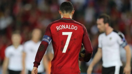 Euro 2016, Portogallo batte la Coroazia ed e` ai quarto di finale