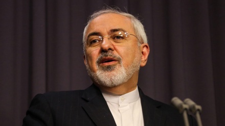 Zarif, Felluce'nin kurtarılışını Iraklı meslektaşına tebrik etti