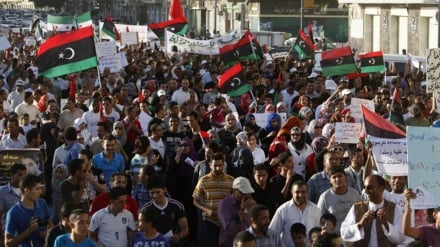 利比亚举行示威活动反对外部势力干涉其内政      