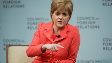 Ministra principal de Escocia aboga por independizarse de Renio Unido