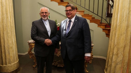 イランとフィンランドの関係拡大への関心