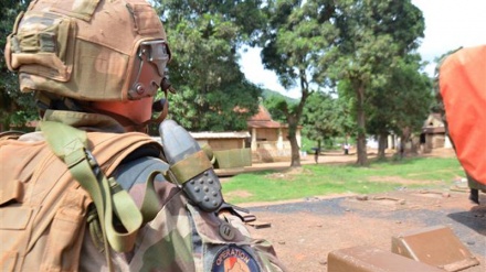 France admits its troops abused Central Africans, disciplining 5