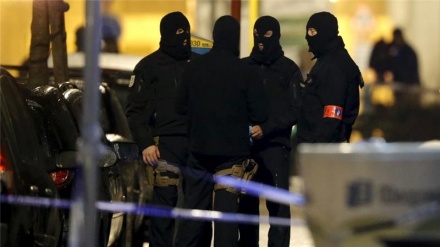 Polícia belga detém seis suspeitos ligados a tiroteio em comboio