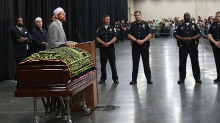 Müslümanlar Muhammed Ali Kelley'in cenaze merasimine katıldı