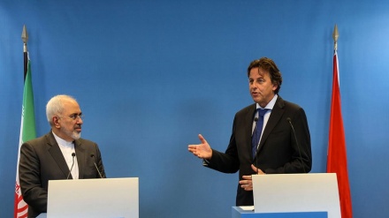 Canciller persa se reúne con su par holandés