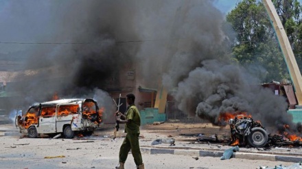 Somalia: forti esplosioni e spari allʼaeroporto di Mogadiscio