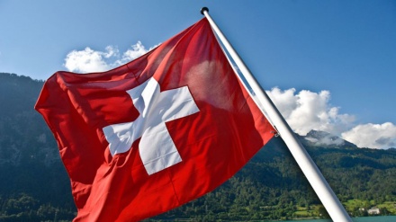 Suíça decide se todos os seus cidadãos receberão 2500  francos por mês sem fazer nada