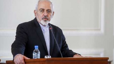 París: Cena de Iftar de Zarif con diplomáticos y representantes de organizaciones islámicas