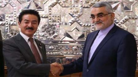 İran ve Japonya parlamentoları yetkilileri arasında görüşme 