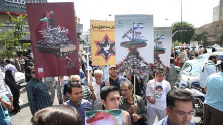 世界ゴッツの日に、イラン全国で行進