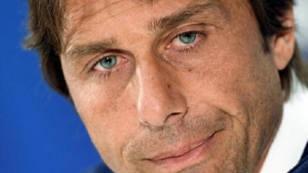 Azzurri in Italia,tifosi acclamano Conte