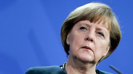 Merkel spera rapida risoluzione disputa con Turchia su genocidio
