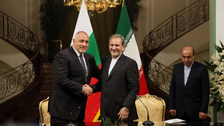 Irã, Bulgária assinaram três memorandos para ampliar as relações bilaterais