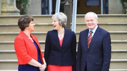 Gb: Irlanda nord,no accordo fino autunno