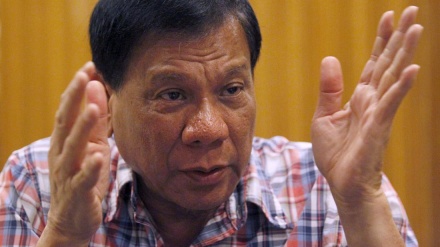 Filippine/Usa, Duterte si e' scusato