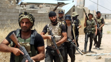 Iraq: combattenti sciiti Hashd al-Shaabi salvano 300 famiglie sunnite