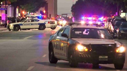 Dallas, cecchini al corteo di protesta: uccisi 5 poliziotti 