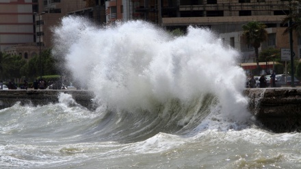Francia, maltempo; 250mila case al buio