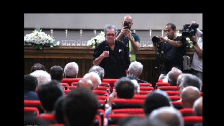 Cinema, il regista Mehrjui: i medici hanno ucciso Kiarostami