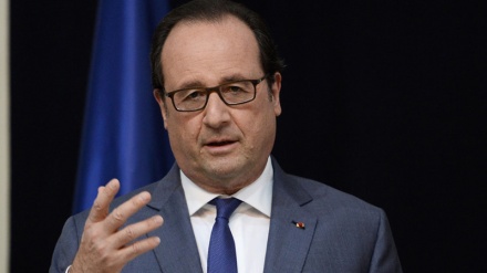 Hollande: ”Francia ha problemi con Islam. I calciatori di origine islamiche senza valore” 