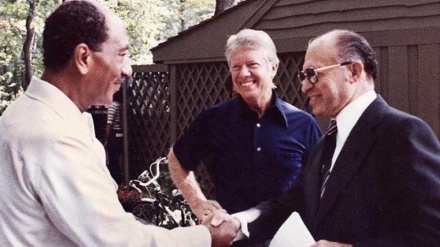 42 और 25 साल पहले इस्राईल के साथ समझौते के बाद मिस्र और जार्डन के क्या हालात बने, ईरान से इस्राईल और पश्चिम की दुश्मनी की अस्ल वजह क्या है? रूसी न्यूज़ एजेन्सी की पढ़ने लायक़ रिपोर्ट