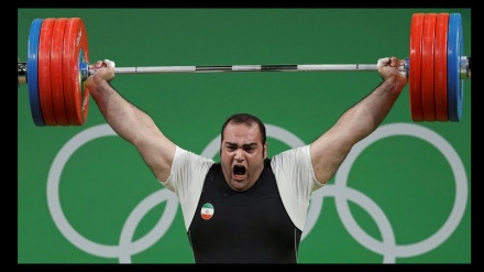 Rio, sollevamento pesi: rubata la medaglia a Salimi, l'uomo più forte del mondo