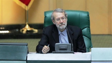 Larijani: Kewaspadaan Agama dan Politik, Modal Rakyat Iran