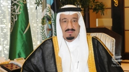 Mbreti i Arabisë Saudite arriti në Doha