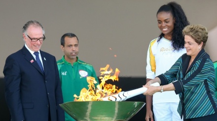 مراسم زیبای روشن شدن مشعل المپیک ریو 2016