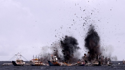 Perintah Menghentikan Penenggelaman Kapal