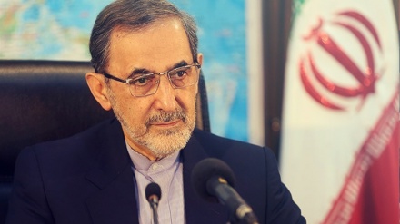 イラン最高指導者顧問、「アメリカは圧力行使なしには責務を履行せず」