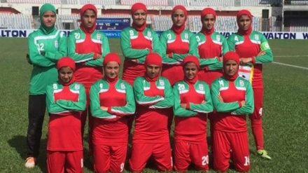 অনূর্ধ্ব-১৬ ফুটবল চ্যাম্পিয়নশিপ: বড় ব্যবধানে জিতল ইরান ও বাংলাদেশের মেয়েরা