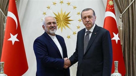 イラン外相がトルコ大統領と会談