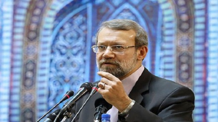 Larijani: Membela Islam, Salah Satu Pelajaran Asyura 