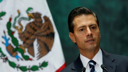 Usa-Messico, Nieto salta l’incontro con Trump