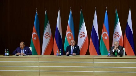 Gemeinsame Pressekonferenz der Außenminister Irans, Aserbaidschans und Russlands