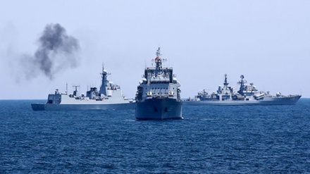 東シナ海で中国が軍事演習