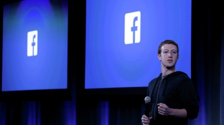 Zuckerberg, fine non giustifica mezzi