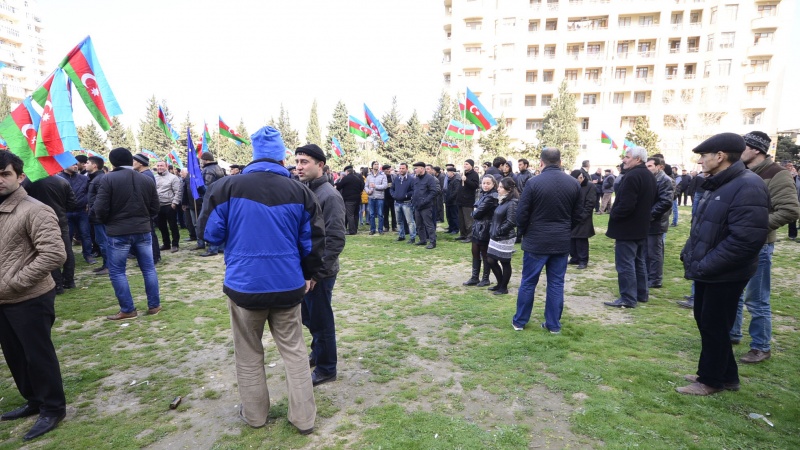 Bakü'de hükümet muhalifleri gösteri düzenlediler 