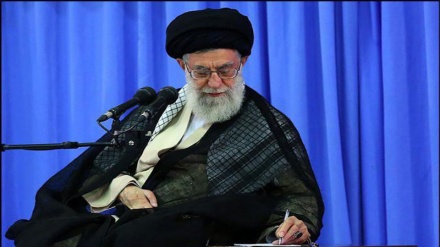 İslam inkılabı rehberinden mahkumlara af 