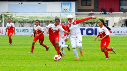 এবার সিঙ্গাপুরকে ১১-০ গোলে উড়িয়ে দিল ইরানি মেয়েরা