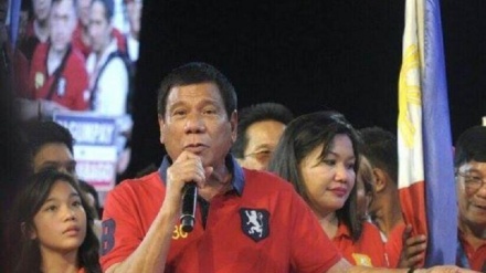 Filippine: Duterte scarta Washington e sceglie Pechino
