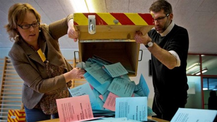 Swiss voters approve new surveillance law