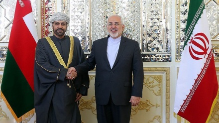 Zarif: cooperação construtiva deve substituir a competição ilusória
