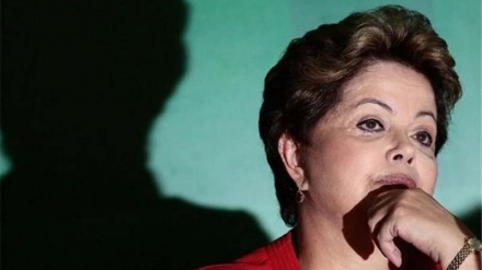 キューバとエクアドル、ブラジル大統領の失職を「クーデター」