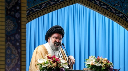 خطیب نماز عید قربان تهران: دشمنان ایران محکوم به شکست هستند
