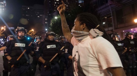 アメリカ・シャーロット市の抗議運動で、数十人逮捕